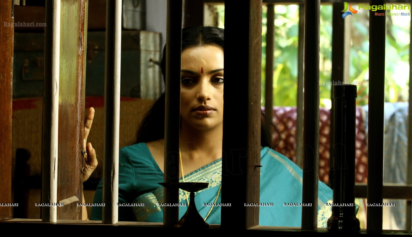 Shweta Menon (Posters)