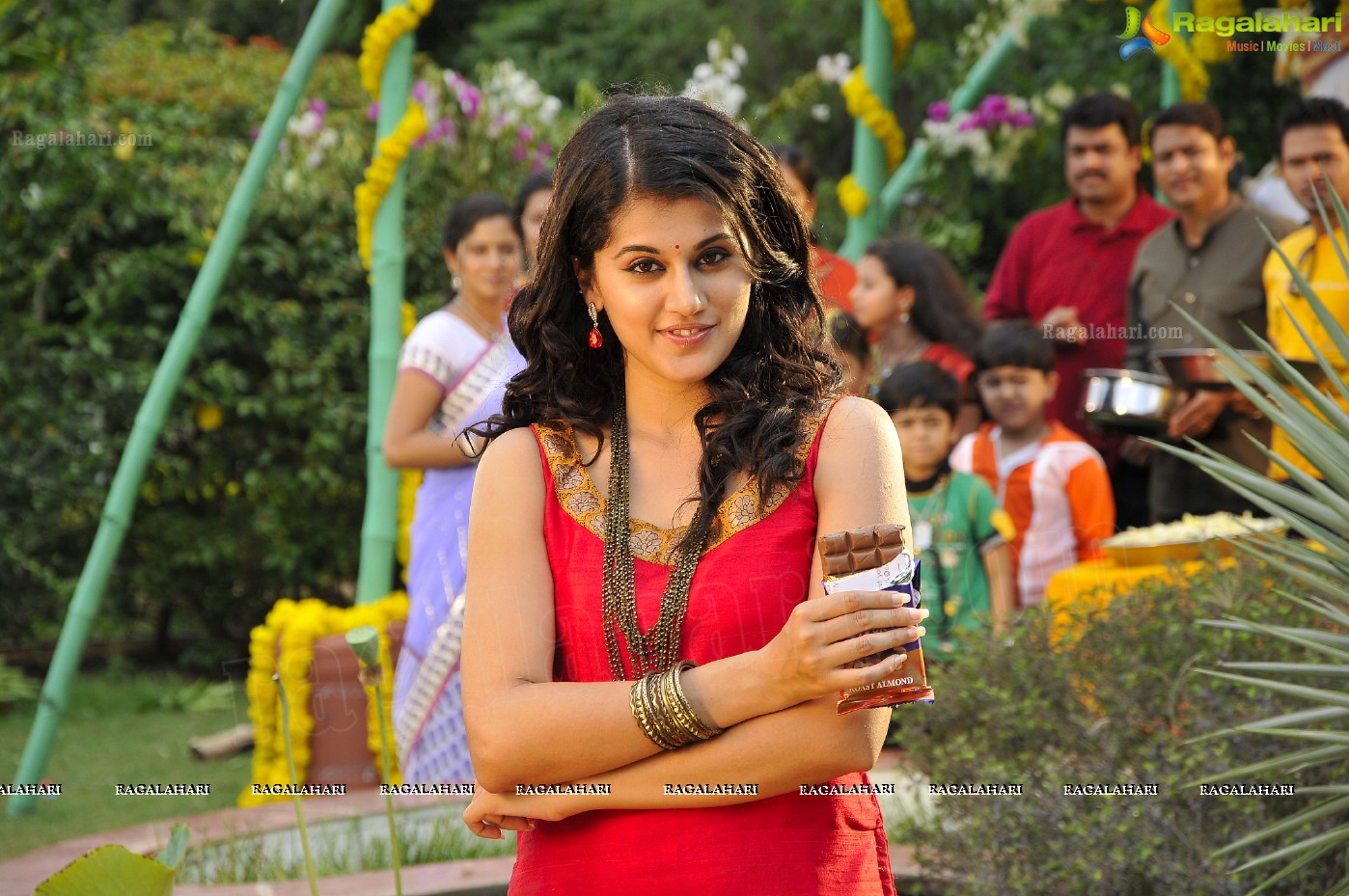 Taapsee (Posters)