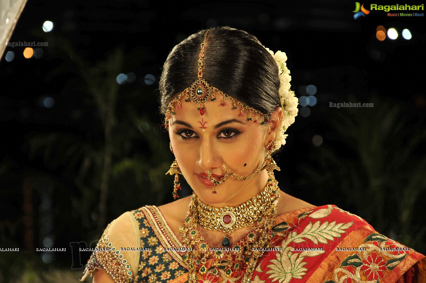 Taapsee (Posters)