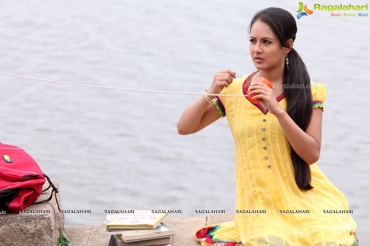 Pooja Bose (Hi-Res)