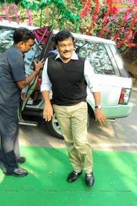 Chiranjeevi Arvind Krishna Biskett