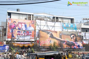 Naayak Hungama at Sandhya 70 MM