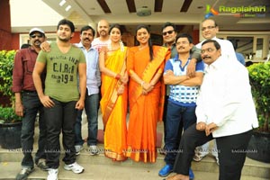 Shriya Pavithra Press Meet