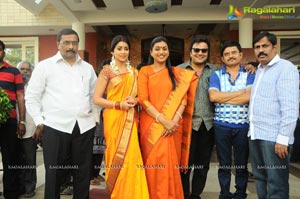 Shriya Pavithra Press Meet