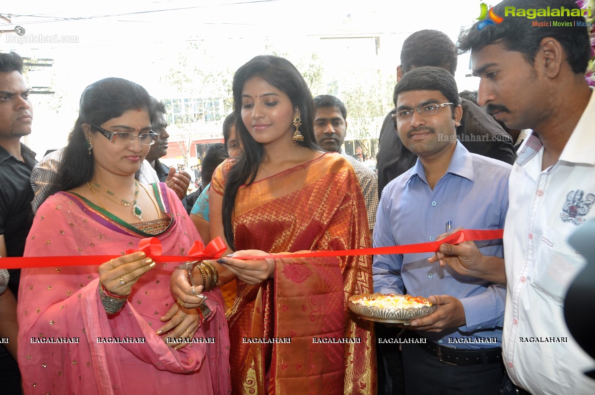 Anjali launches Woman's World at AS Rao Nagar, Hyderabad