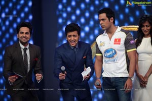 Celebrity Cricket League 2013