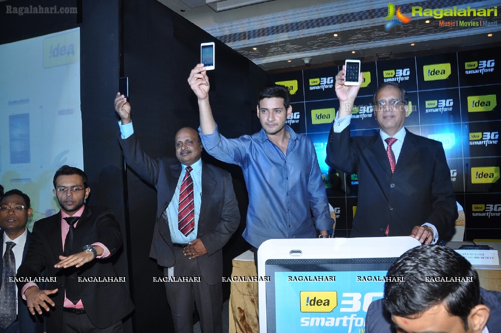 Superstar Mahesh Babu unveils Idea Ivory Smartphone in Hyderabad