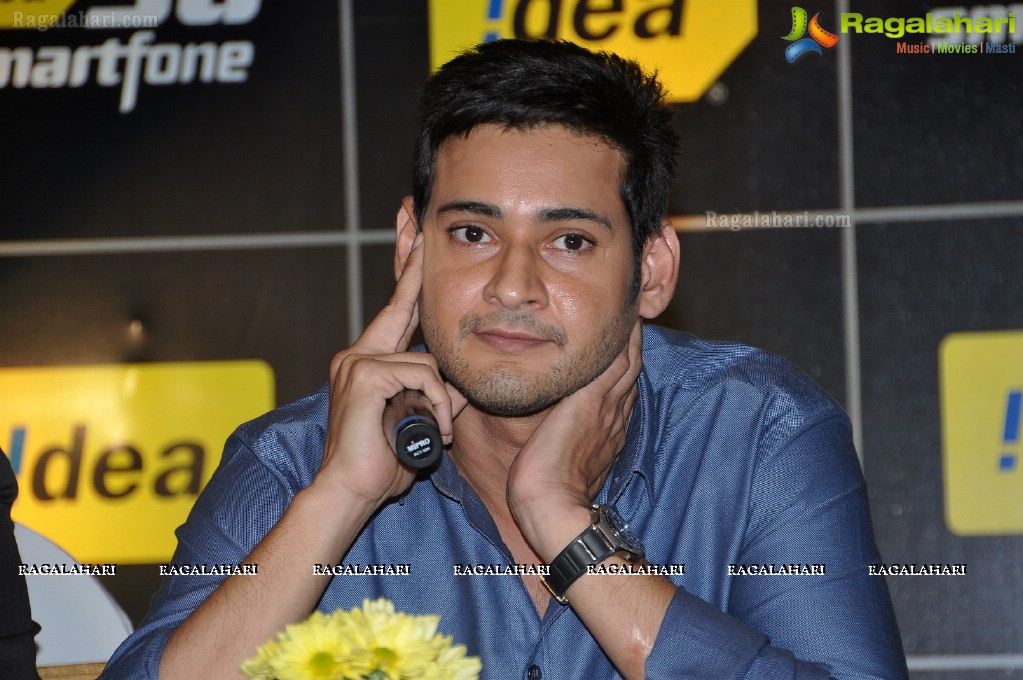 Superstar Mahesh Babu unveils Idea Ivory Smartphone in Hyderabad