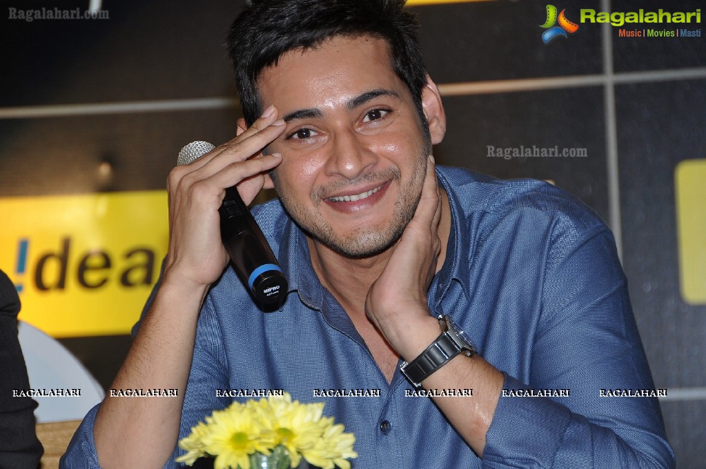 Superstar Mahesh Babu unveils Idea Ivory Smartphone in Hyderabad