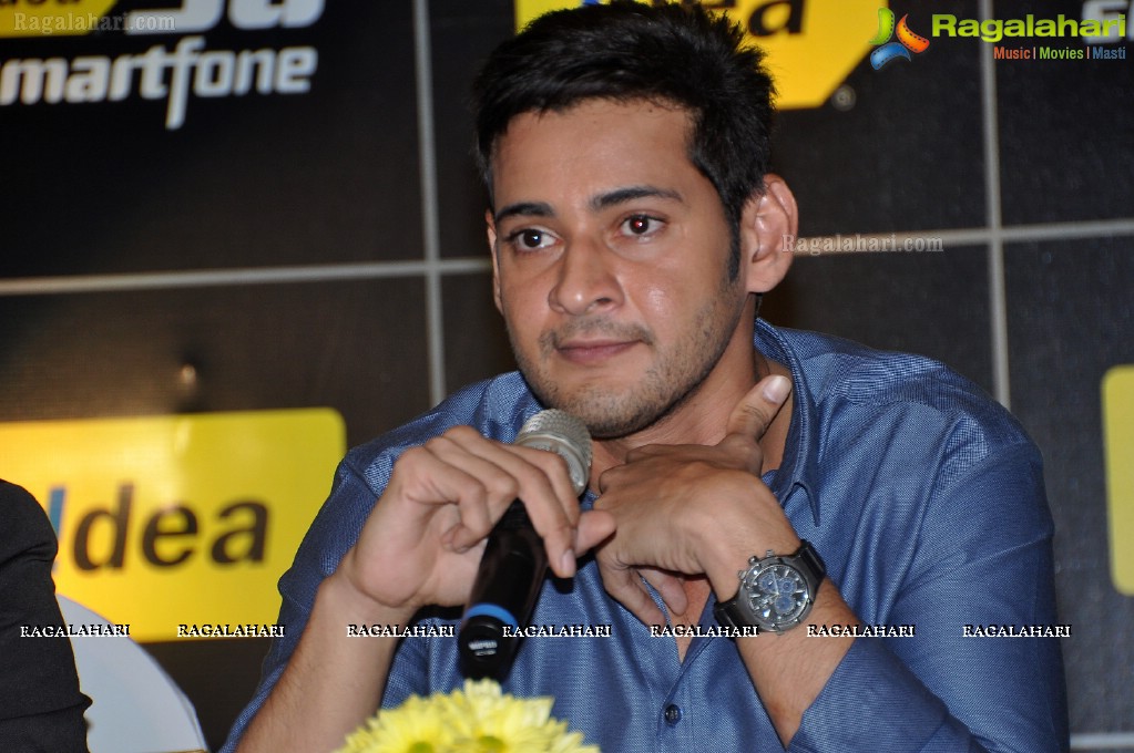 Superstar Mahesh Babu unveils Idea Ivory Smartphone in Hyderabad