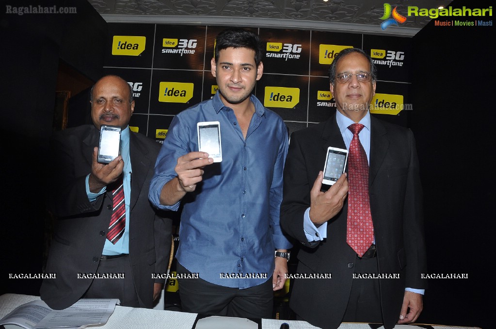 Superstar Mahesh Babu unveils Idea Ivory Smartphone in Hyderabad