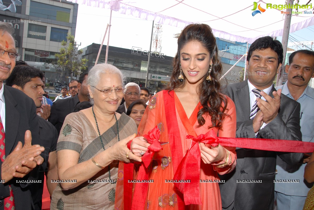 Ileana inaugurates 2nd Forever Jewellery Store, Hyderabad