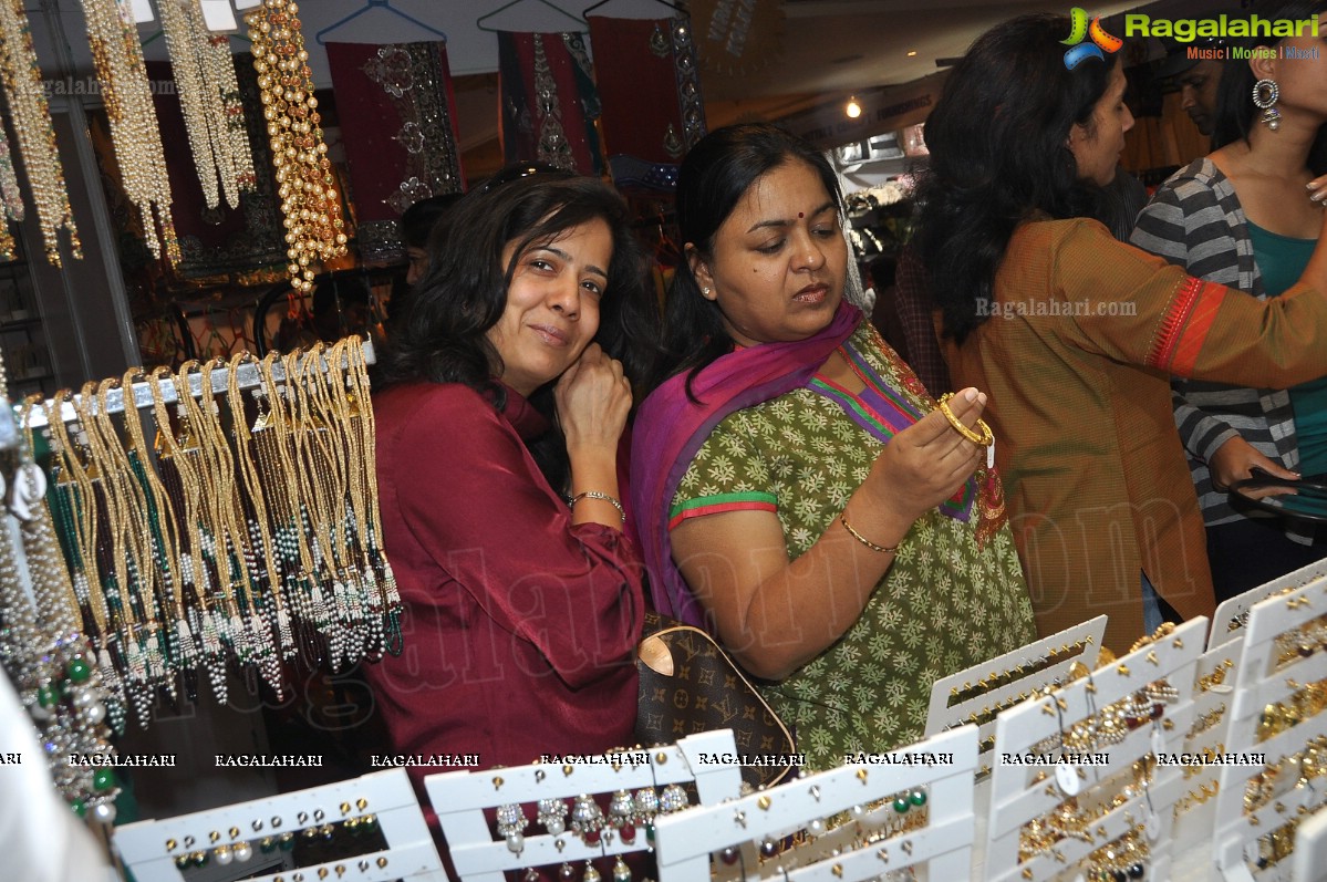 Saloni launches Khwaish Exhibition and Sale