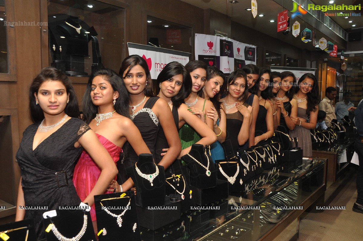 Manepally Jewellers 2013 Bridal Diamond Jewellery Collection Launch, Secunderabad