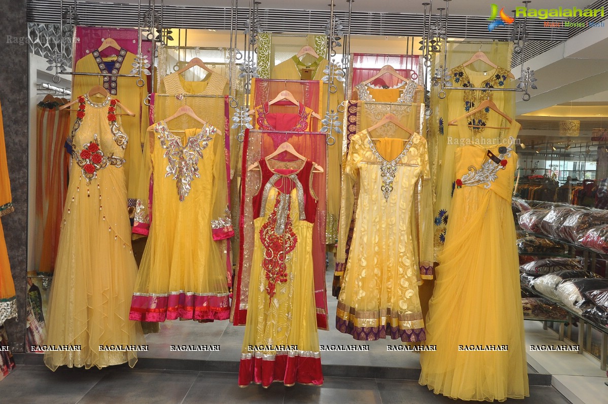 Neeru's Emporio 2013 Wedding Collection Launch