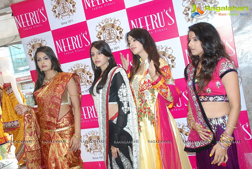 Neeru's Designer Stores Launch, Vijayawada