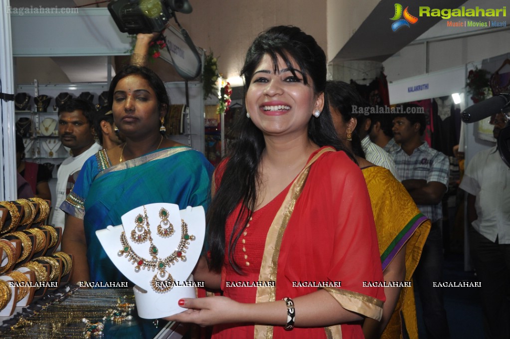 Madhulagna Das inaugurates Trenz Life Style Exhibition, Hyderabad