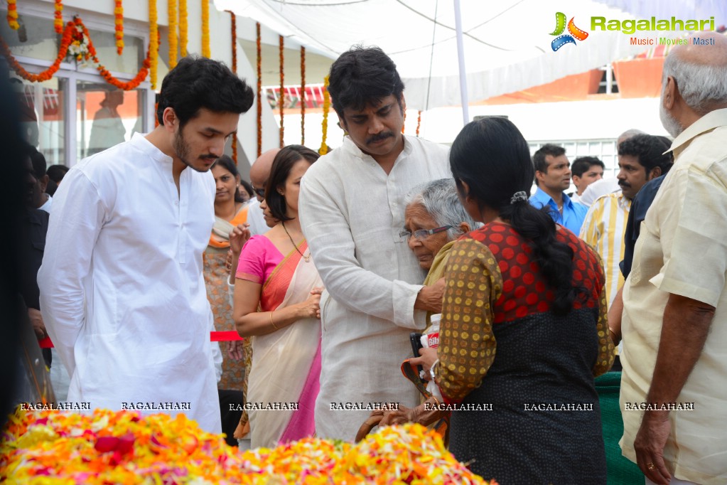 Celebrities pay homage to Dr. Akkineni Nageswara Rao	(Day 2)