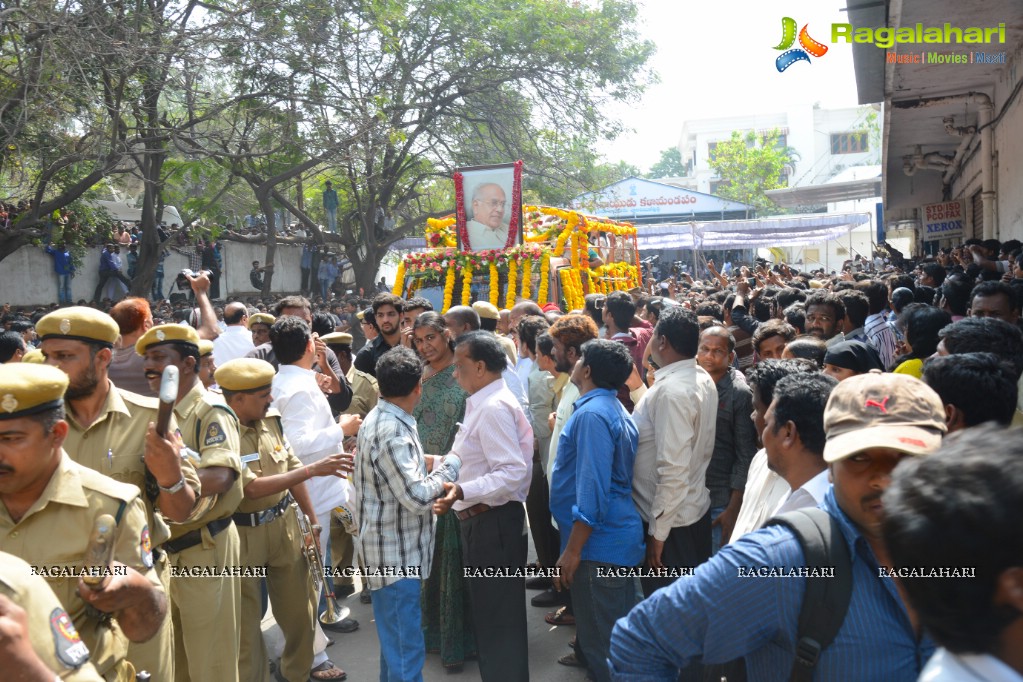 Celebrities pay homage to Dr. Akkineni Nageswara Rao	(Day 2)