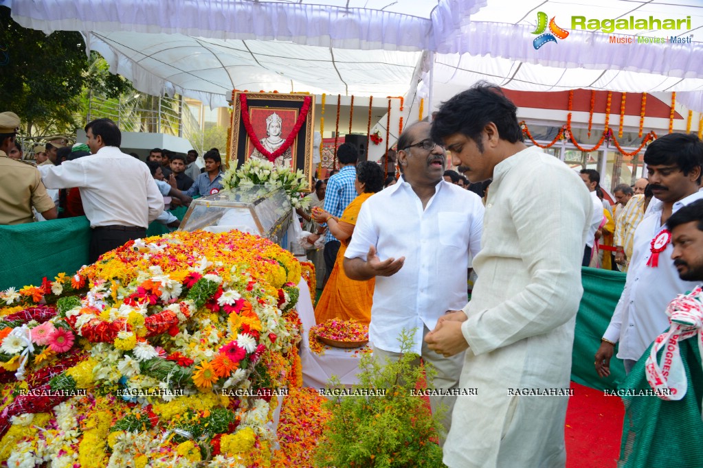 Celebrities pay homage to Dr. Akkineni Nageswara Rao	(Day 2)