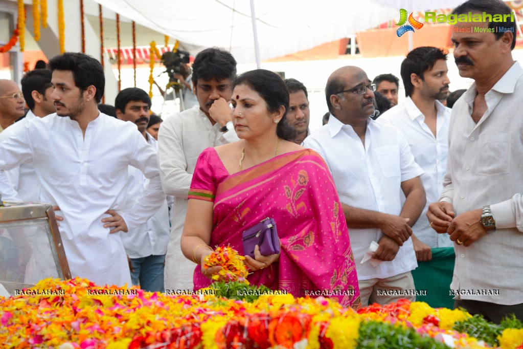 Celebrities pay homage to Dr. Akkineni Nageswara Rao	(Day 2)