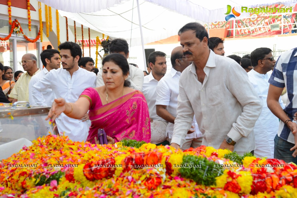 Celebrities pay homage to Dr. Akkineni Nageswara Rao	(Day 2)