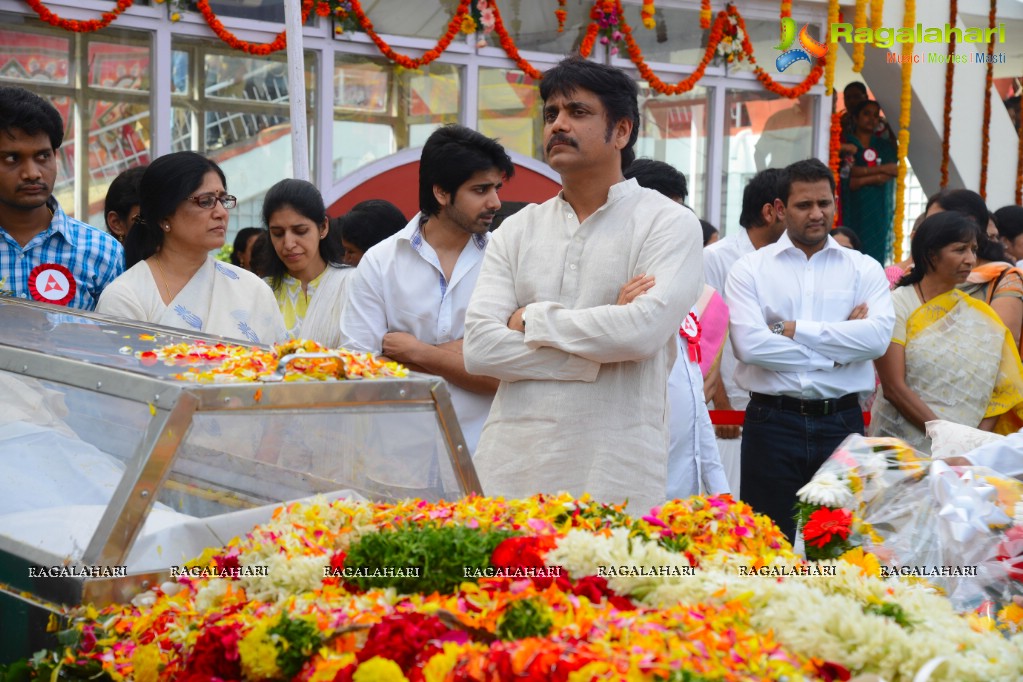 Celebrities pay homage to Dr. Akkineni Nageswara Rao	(Day 2)