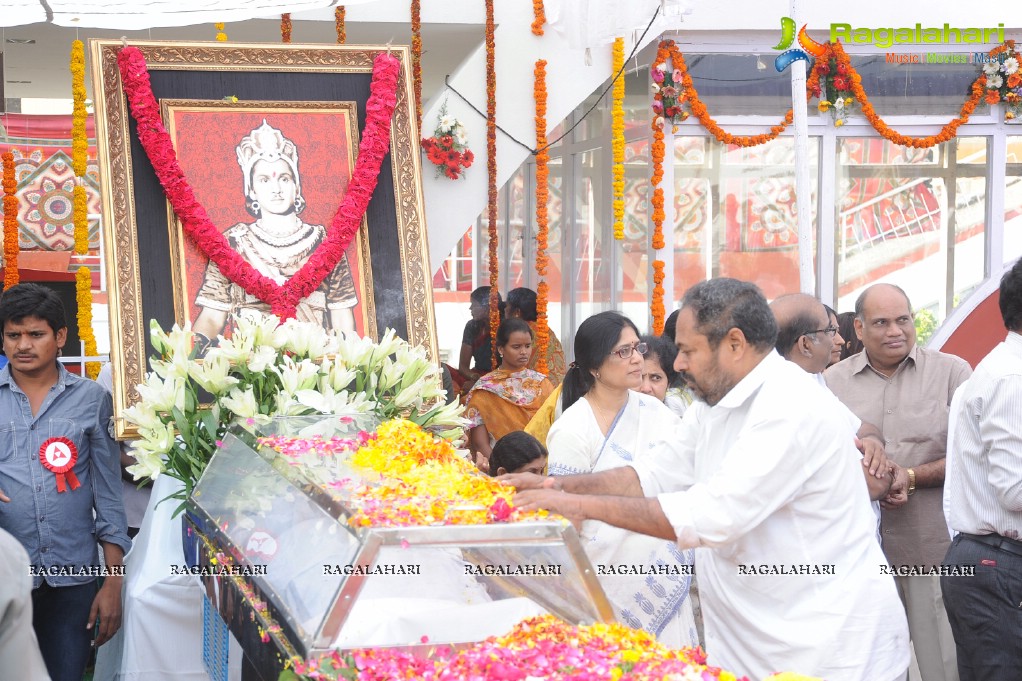 Celebrities pay homage to Dr. Akkineni Nageswara Rao	(Day 2)