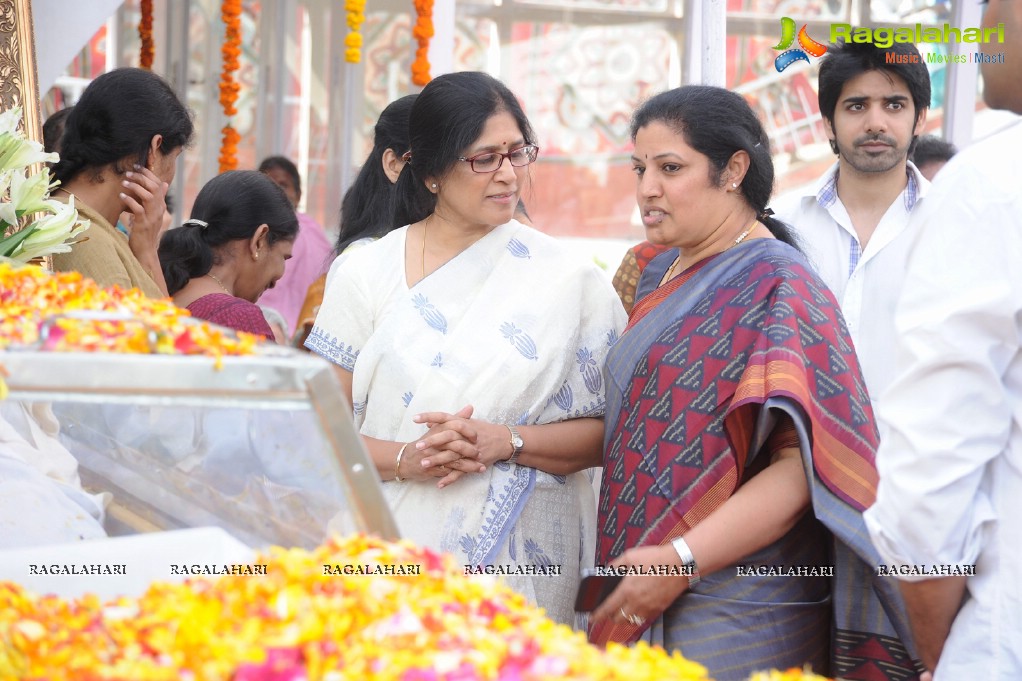 Celebrities pay homage to Dr. Akkineni Nageswara Rao	(Day 2)