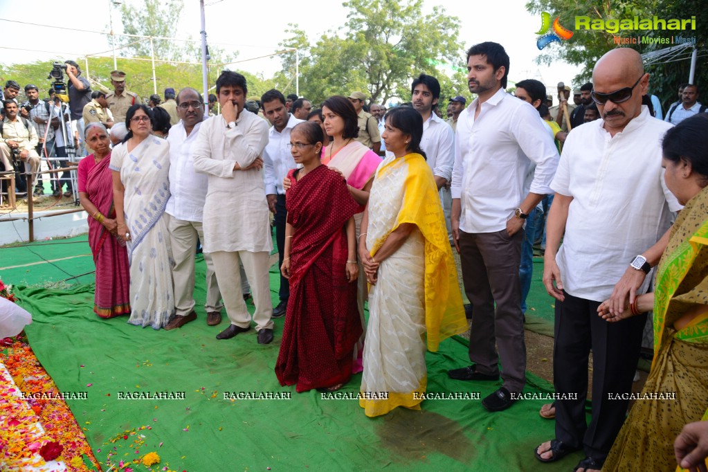 Celebrities pay homage to Dr. Akkineni Nageswara Rao	(Day 2)