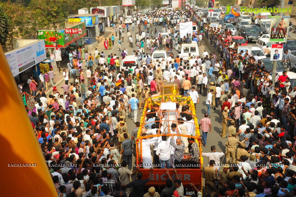 Celebrities pay homage to Dr. Akkineni Nageswara Rao	(Day 2)