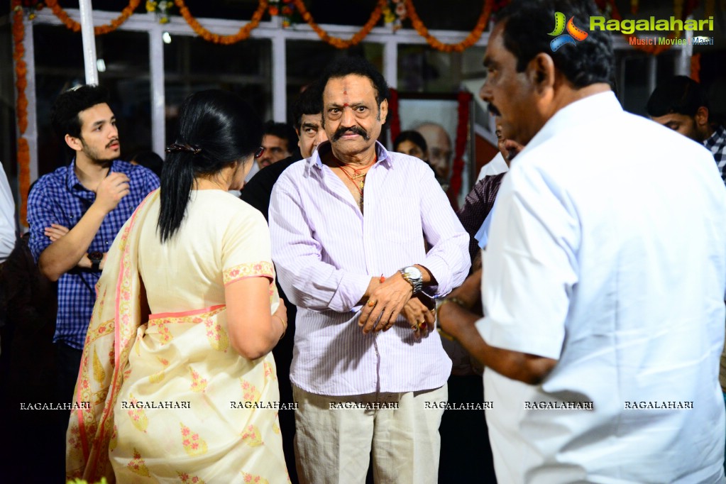 Celebrities pay homage to Dr. Akkineni Nageswara Rao