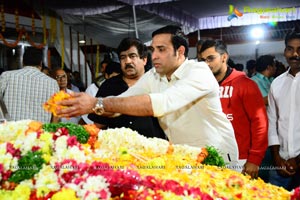 Celebrities pay homage to ANR