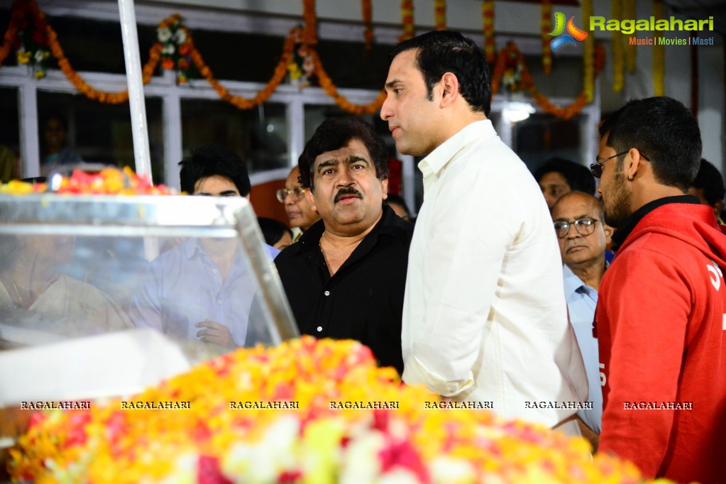 Celebrities pay homage to Dr. Akkineni Nageswara Rao