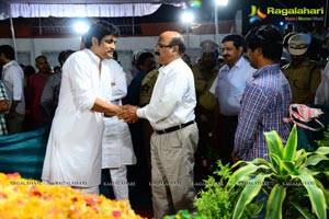 Celebrities pay homage to ANR