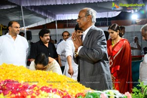 Celebrities pay homage to ANR