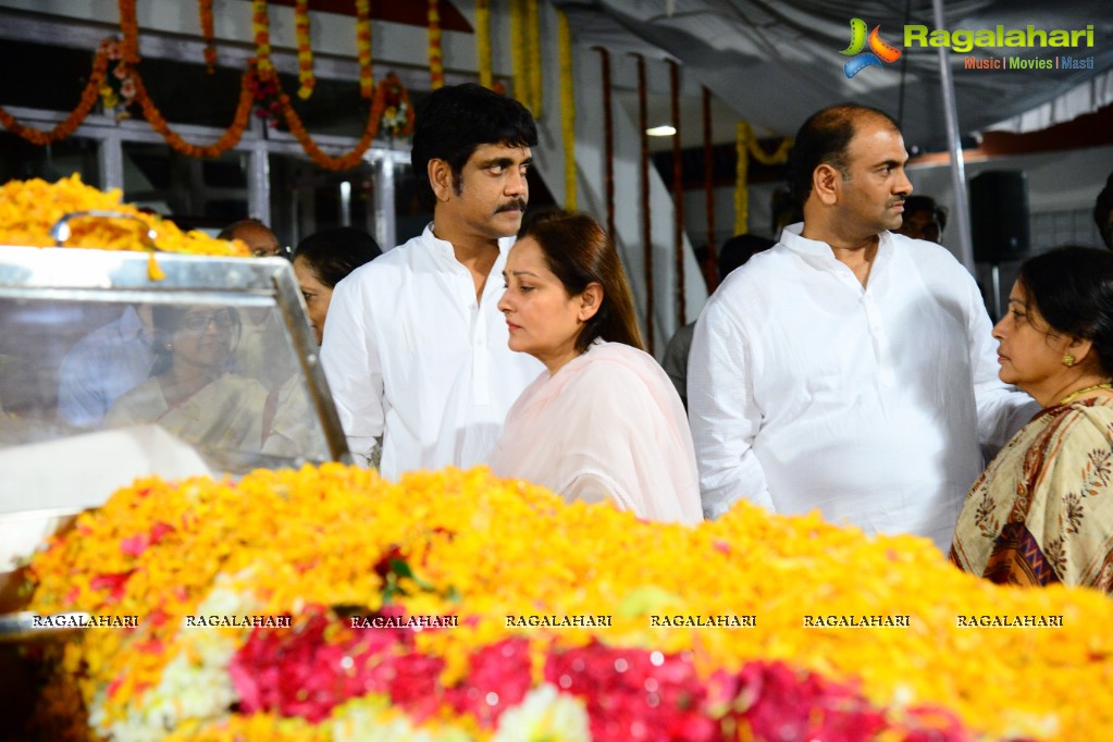 Celebrities pay homage to Dr. Akkineni Nageswara Rao