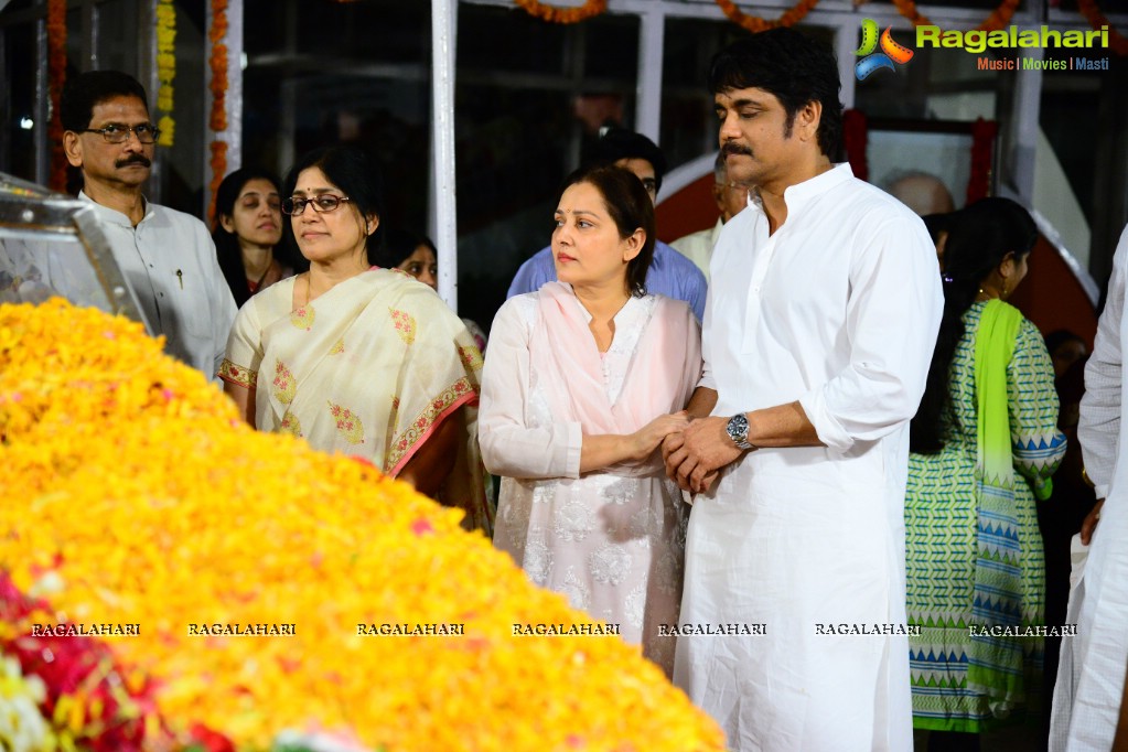 Celebrities pay homage to Dr. Akkineni Nageswara Rao