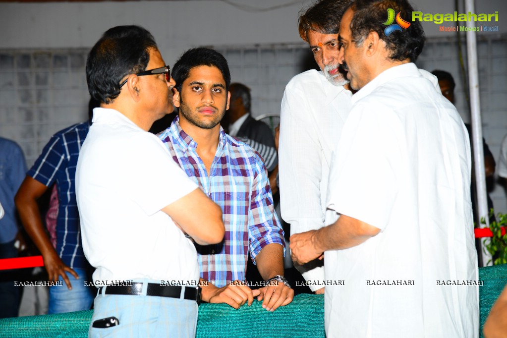 Celebrities pay homage to Dr. Akkineni Nageswara Rao