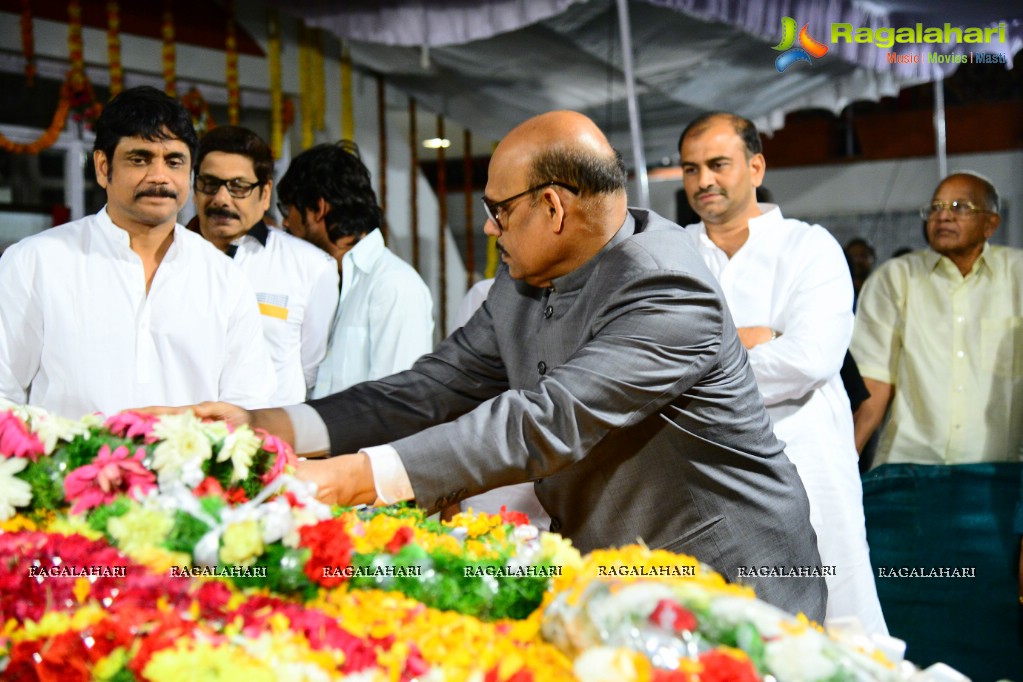 Celebrities pay homage to Dr. Akkineni Nageswara Rao