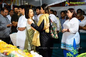 Celebrities pay homage to ANR