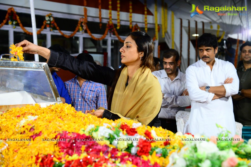 Celebrities pay homage to Dr. Akkineni Nageswara Rao