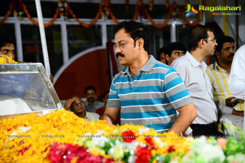 Celebrities pay homage to Dr. Akkineni Nageswara Rao