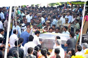 Celebrities pay homage to ANR