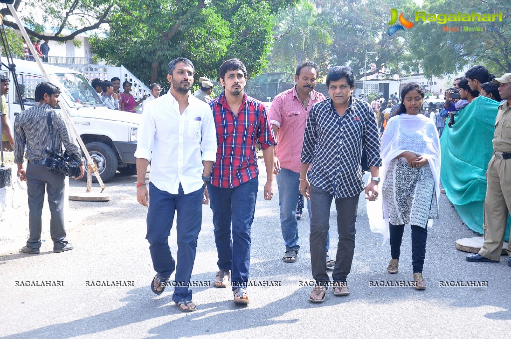 Celebrities pay homage to Dr. Akkineni Nageswara Rao