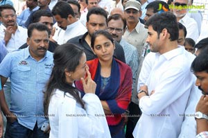 Celebrities pay homage to ANR