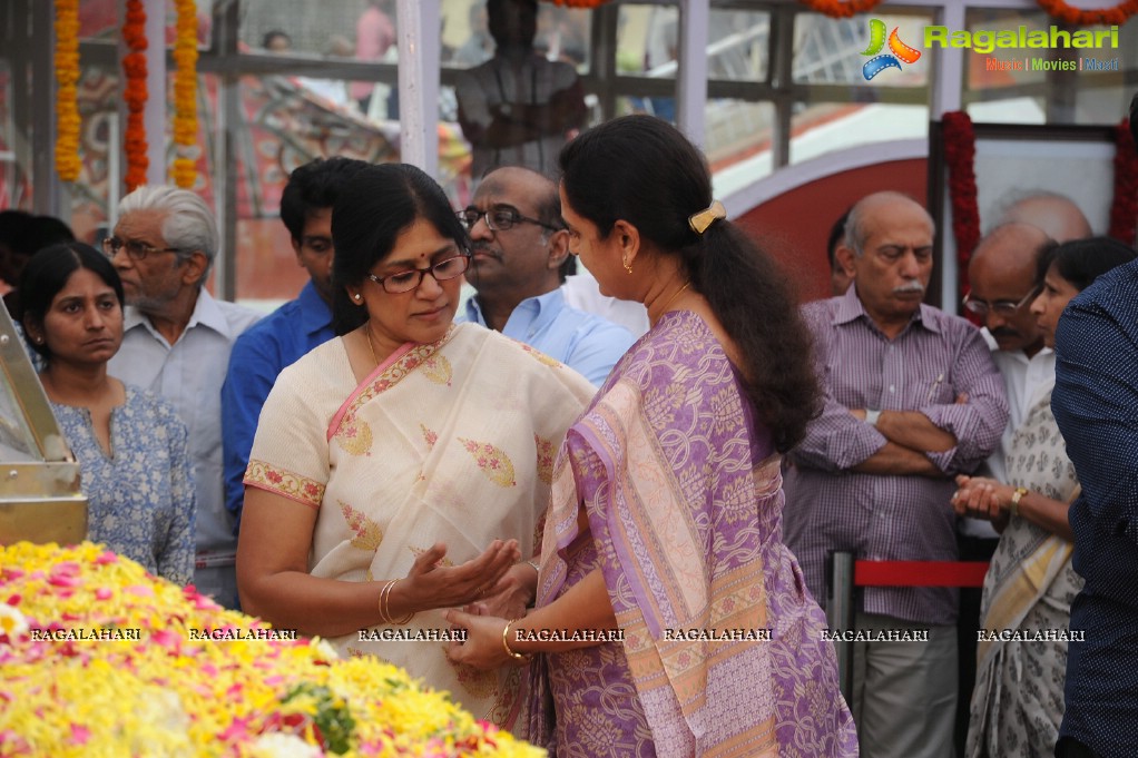 Celebrities pay homage to Dr. Akkineni Nageswara Rao