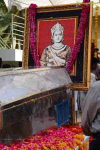 Celebrities pay homage to ANR