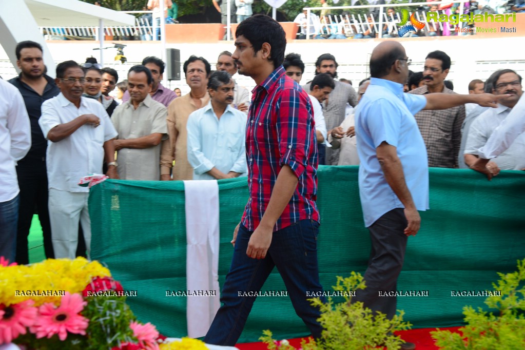 Celebrities pay homage to Dr. Akkineni Nageswara Rao