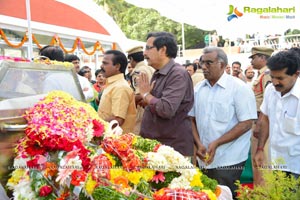 Celebrities pay homage to ANR